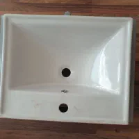 روشویی کابین دار