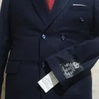 کت و شلوار مردانه همراه با پیراهن و کراوات