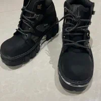 کفش نیم چکمه قدیمی