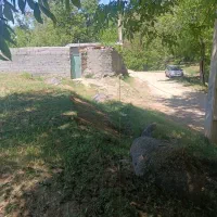 زمین 134متری دو طرف راه