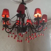 لوستر قرمز زیبا