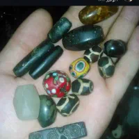 مهره گبری کهنه.تکی فروخته نمیشه کلی فروخته میشه