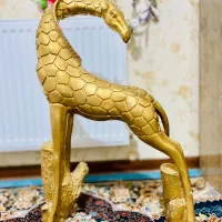 مجسمه دکوراتیوطلایی طرح زرافه