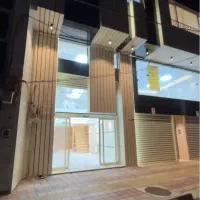 رهن واحد تجاری نوساز ۱۵۰ متری بر خیابان اصلی