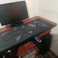 میزِ کامپیوتر