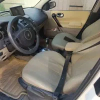 مگان 2000