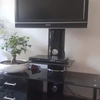 میز تلویزیون شیشه ای