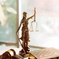 قبول وکالت در کلیه دعاوی حقوقی، کیفری و...
