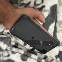 گوشی شیامی نوت10لایت پرچم داره