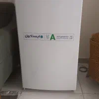 یخچال ایستکول