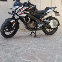 ns 200