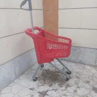 چرخ خرید فروشگاهی کوچک نصف قیمت مغازه ۳۰۰۰ تومان