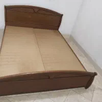 تخت دو نفره چوبی