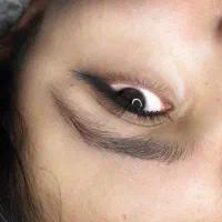 پذیرش هنرجو + خدمات اکستنشن مژه و لیفت ابرو،آف 50%