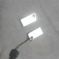 ۲عدد فلش درحد نو ۳۲ گیگBEXO 32اصلی،ADVNCE 32