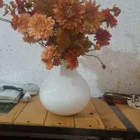 گل و گلدان