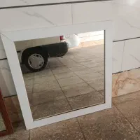 آینه با قاب