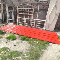 ورق ایرانت رنگی سالم بدون کوچک ترین سوراخ