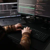 برنامه نویسی نرم افزار های تحت وب