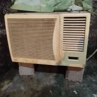 کولر پنجره ایی گری  کاملا سالم