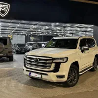 تویوتا لندکروز VXR مدل 2023