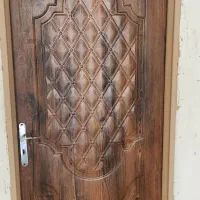 فروش در چوبی و کم و پنجره سه جداره