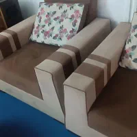 مبل ۱۰ نفره به همراه پاف و ۴ عدد عسلی