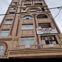 واحد اداری بر خیابان اصلی در بهترین لوکیشن
