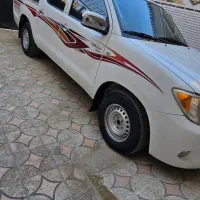 تویوتا هایلوکس ۲۰۰۶ بدون رنگ