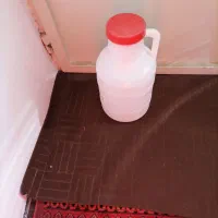 دبه پلاستیکی سالم بدون شکستی و بو