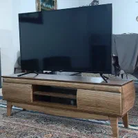 تلوزیون سامسونگ ۴۸ اینچ به همراه میز