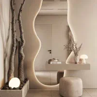 آینه دفرمه و کنسول و میز تی وی
