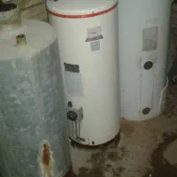 تعمیر و جوشکاری آبگرمکن مخزنی