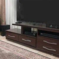 میز تلویزیون در حد نو متحرک قابل تغییر ابعاد