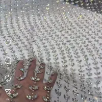 انواع پارچه مجلسی سنگ کریستالی