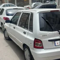 ۱۱۱ بی رنگ در حد صفر