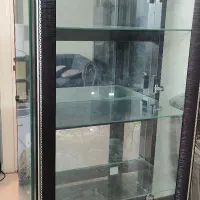 بوفه شیشه ای پشت آینه