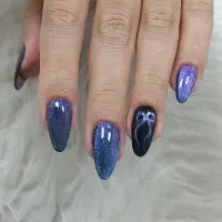 آمورش و خدمات کاشت ناخن