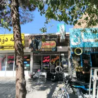 فروش-منزل-ویلایی-بهمراه-مغازه