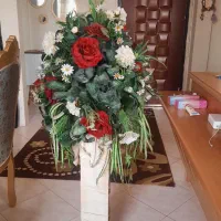 پایه گل مصنوعی