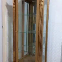 بوفه طلایی بسیارتمیز