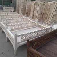 تخت سنتی چوب نو