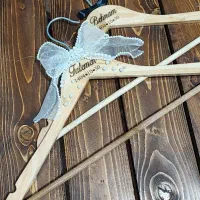 هنگر لباس عروس و داماد