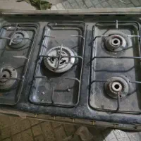 اجاق گاز یکمی گردخاکه وگرنه همه چیزش سالم
