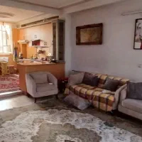 ۷۵ متری/ ۲ پارکینگ / تاپ لوکیشن (بلوار کنگرانی)