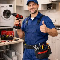استخدام تعمیرکار