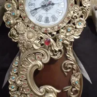 ساعت دیواری طرح سلطنتی
