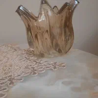 حباب ‌لاله لوستر