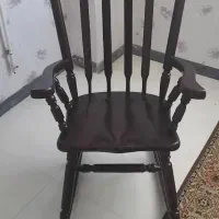 صندلی راک در حد نو