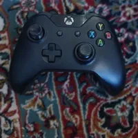 دسته اورجینال Xbox One X با کارتن و کاور
